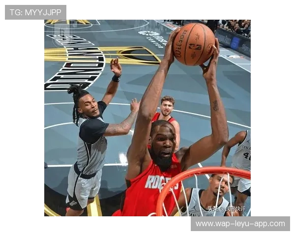 威斯布鲁克连续多场突破得分效率提升显著，带动球队攻防转换节奏加快