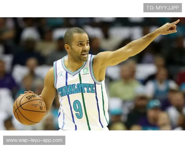 托尼·帕克挡拆创造空间提升组织效率，助力球队进攻转换